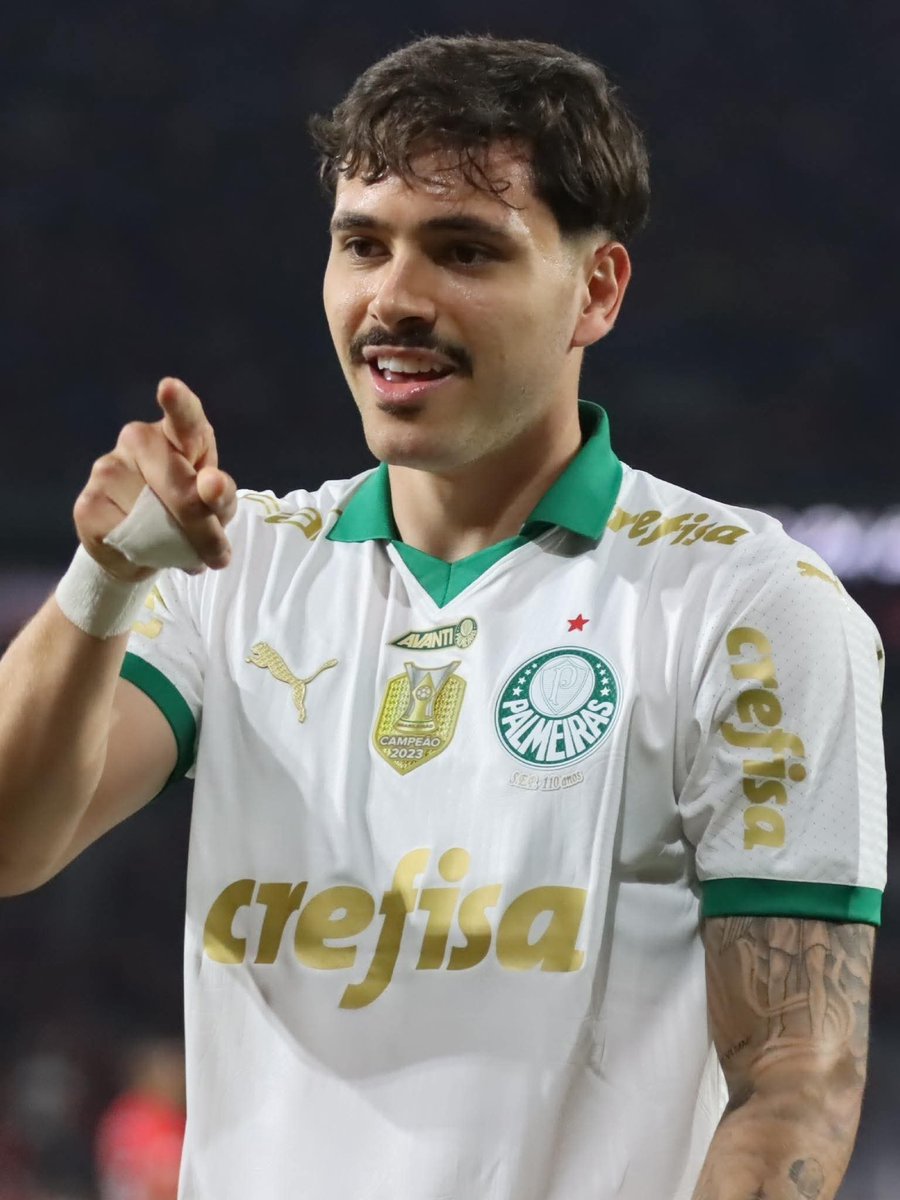 ㄗastor Ⲧupirani ꝇnsider tweet media