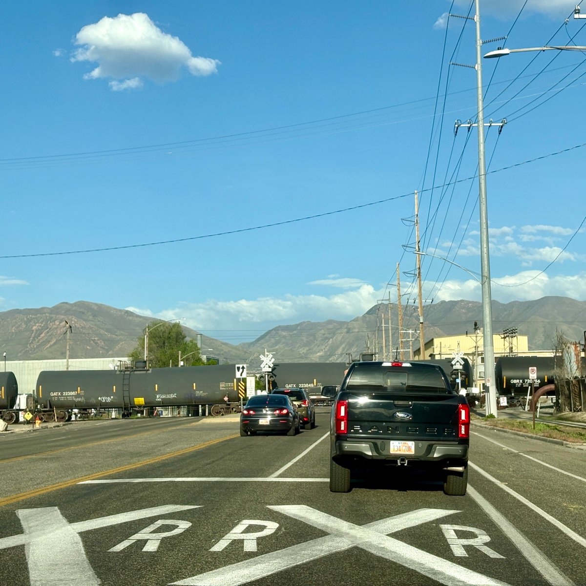 bikelakecity's tweet image. Good evening from the west side #slc
