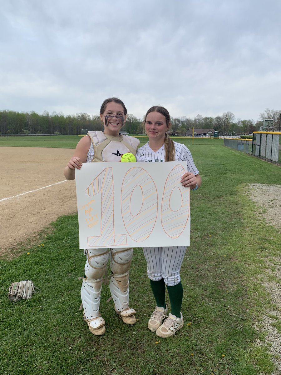 lucyreis0411's tweet photo. 9 games pitched, 50 innings, and  @avaposa and I hit our 100th strikeout today, ended the game at 107. So thankful  for my team it takes all 12. HOLY NAME WIN AS 1. @TCam_FSUSB @FSU_CoachWilson @Coach_Alameda @CoachDot_LU @rittmanjohn @KatieRepole @MRhodesSmith @KateMalveaux @GassoPatty @PRSTAGGS @UACoachMurphy @ZipsSB @UCLASoftball @UGASoftball @GriffJ_13 @LouisvilleSB @TexasCoachWhite @cowgirlsb