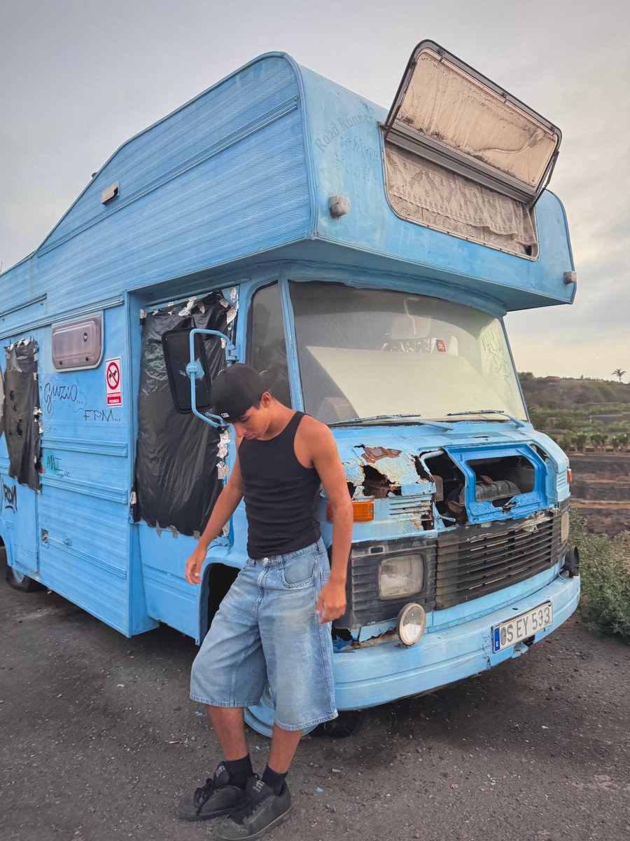 gnprly seeing yves & twice! tweet media