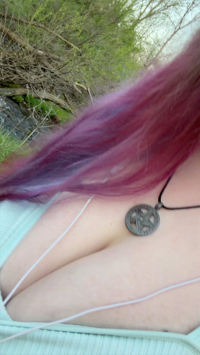 A._.rat.in.a.cage. tweet media