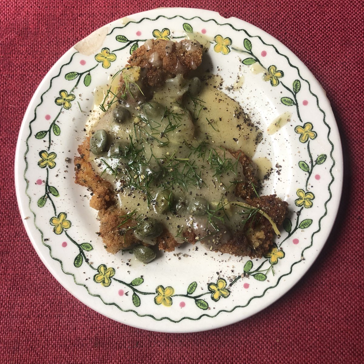 IORanchLamb's tweet photo. Chicken thigh schnitzel with a dill gravy, with shallot, dill relish, Lemmon zest and juice, chicken stock, and capers. https://t.co/9R5DBFgT1y