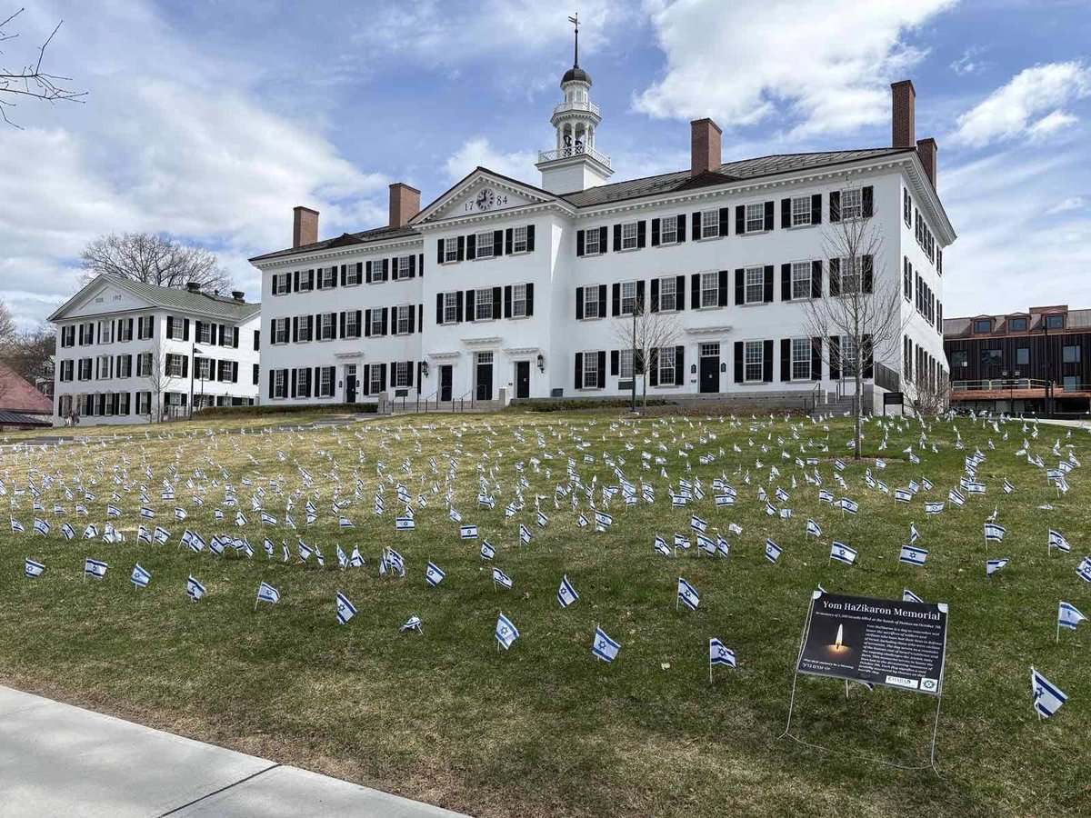 Dartmouth University 💙