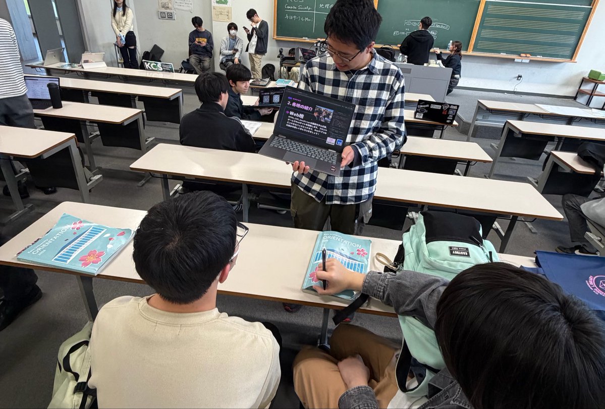 4月は毎日、各班で対面新歓を開催しています🌸

ゲーム開発班でのワークショップ、Web班でのHP制作体験会など、初心者向けの講習も行っています！

KCSは年間いつでもご入会いただけます。たくさんの入サーをお待ちしています！

#春から慶應 #慶應新歓2026
