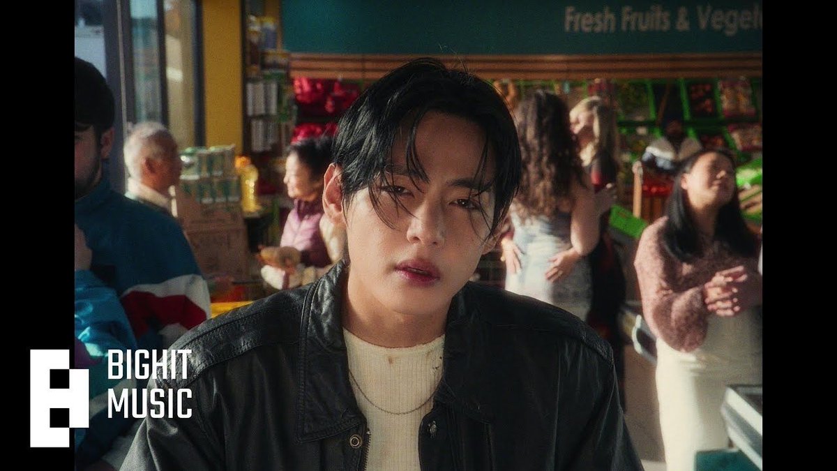 techjunkiejh's tweet image. #V ‘FRI(END)S’ Official MV buff.ly/r4EFH7s #music  #MoviesTvTj (video, English) #MusicVideos    #Entertainment  #Asia  #KPop #SouthKorea #BTS