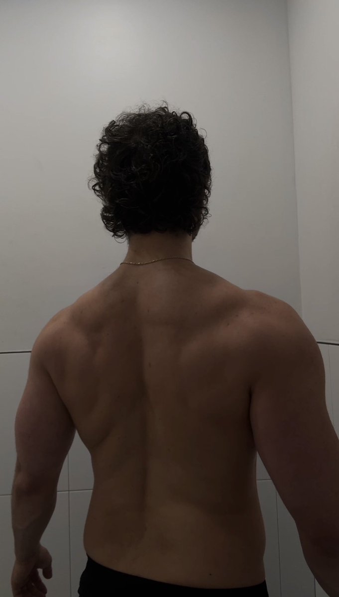 honeybaked tweet media