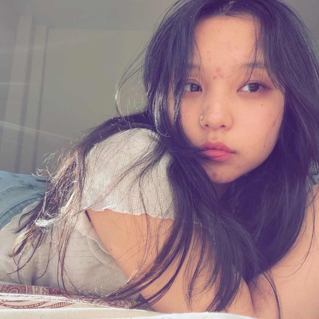 fäłâňø ķõ ćħħōřï tweet media