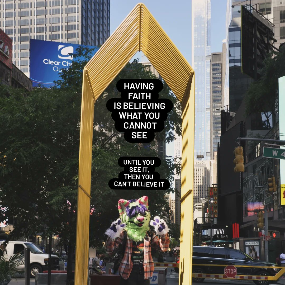 PickleMittens's tweet photo. I hope this helped someone :/

#picklemittens #fursuitmaker #fursuiter #furry #NYCfurry #furrycommunity #timessquare #furryartist https://t.co/PaOvLqLliM
