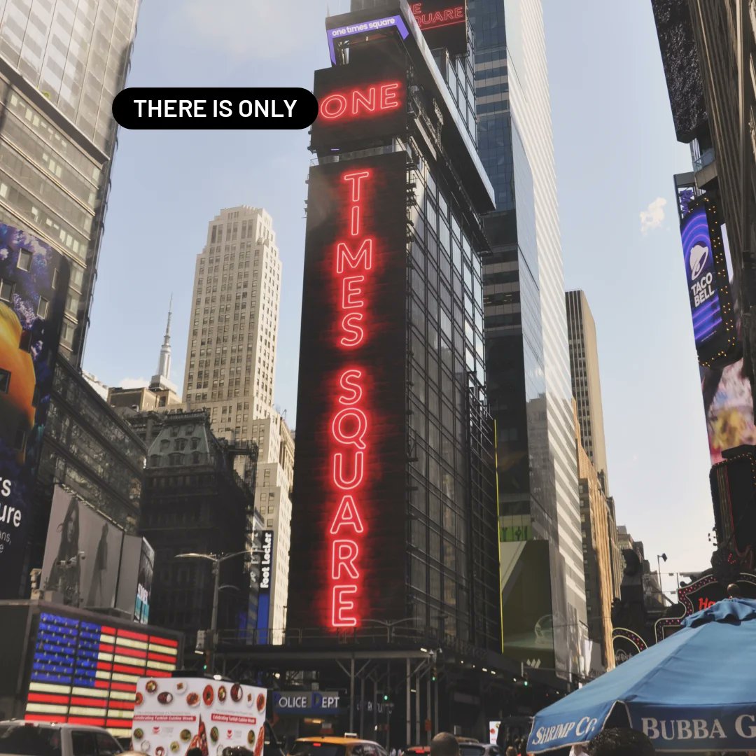 PickleMittens's tweet photo. I hope this helped someone :/

#picklemittens #fursuitmaker #fursuiter #furry #NYCfurry #furrycommunity #timessquare #furryartist https://t.co/PaOvLqLliM