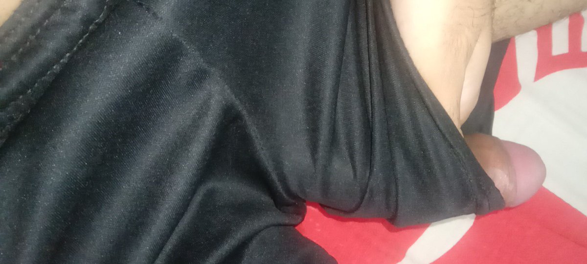 reidotkt01's tweet photo. Alguém aí?😇 https://t.co/CdhR3ZVZ6N