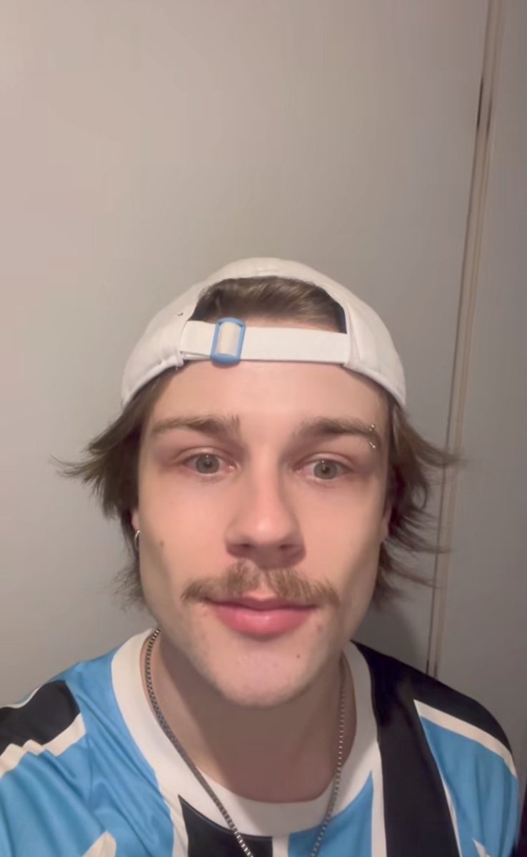 Lia (não leio mais) Ψ Equinócio (03/07) tweet media