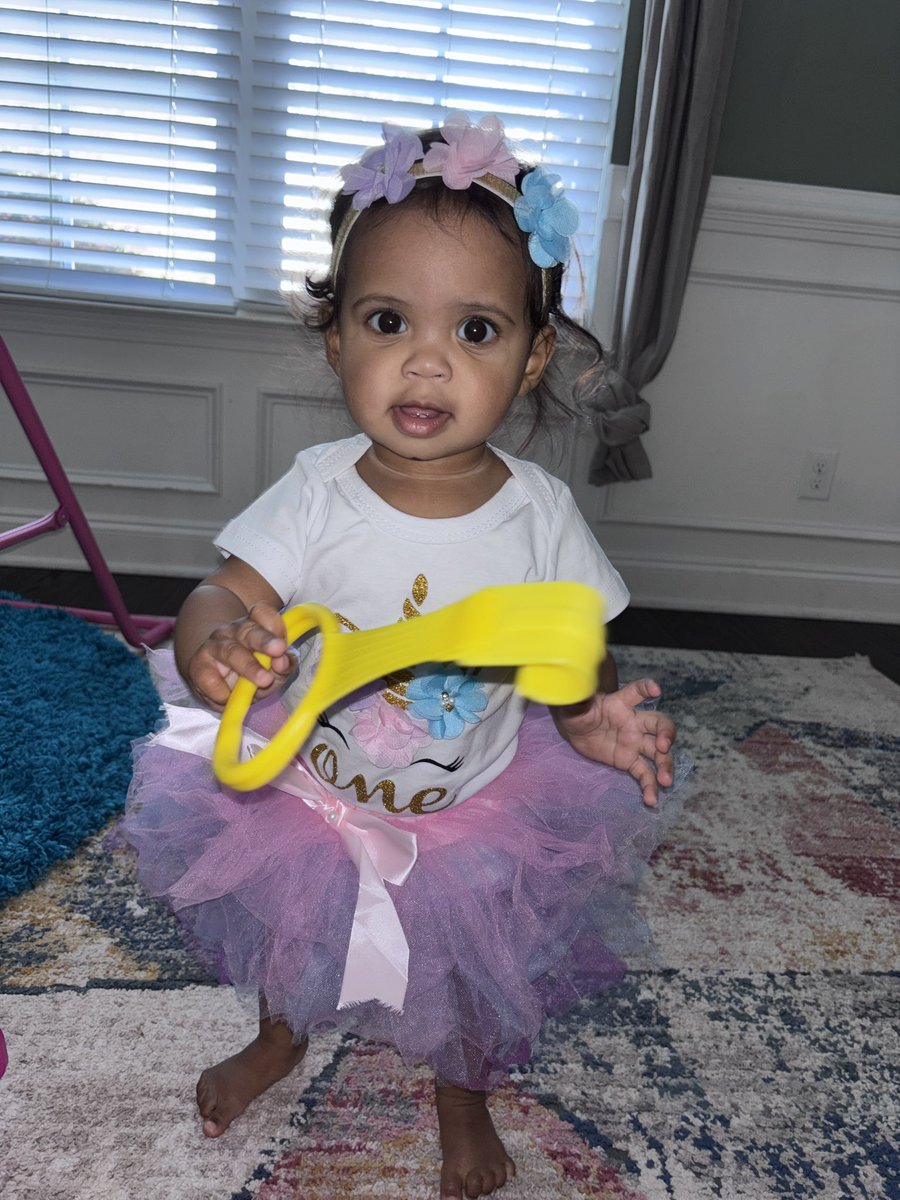 CoachAVMjr's tweet photo. Mr. M/Mr. Martinez Jr Happy Bday Xyla### 👨🏻‍🏫👨🏽‍💻🎉🥳🥳🥳

https://t.co/mJBMEOvqic https://t.co/TbEzNYzqX3