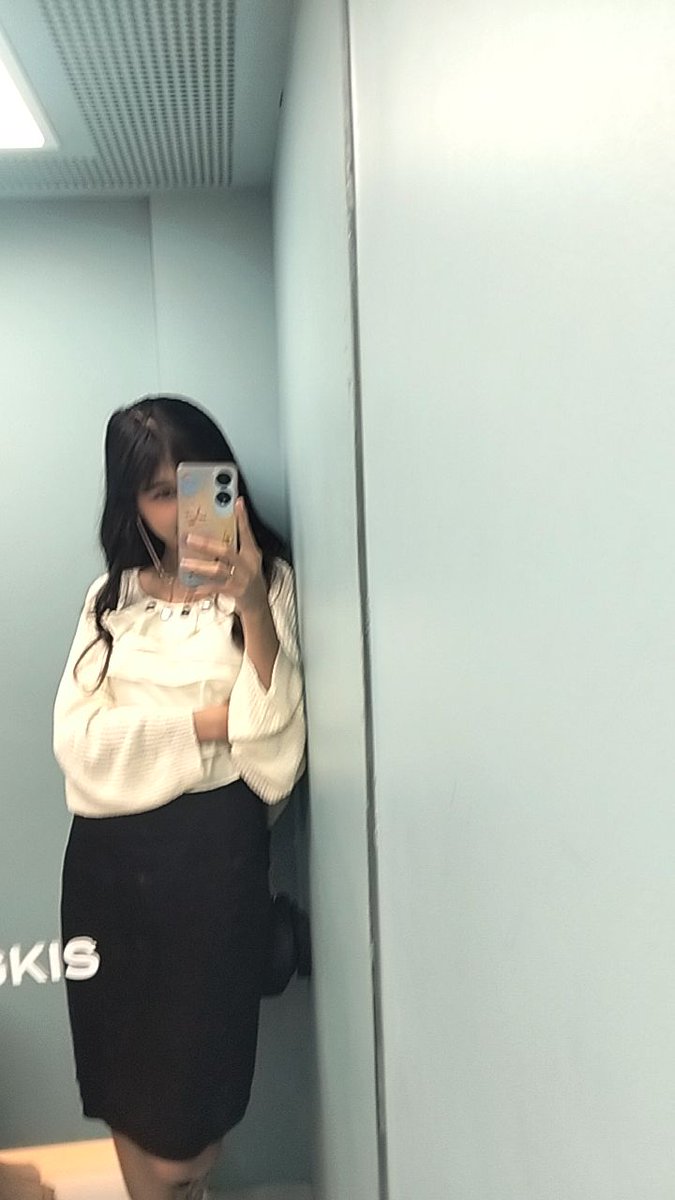 aaaiii ʚɞ (limit) stumble gumys tweet media