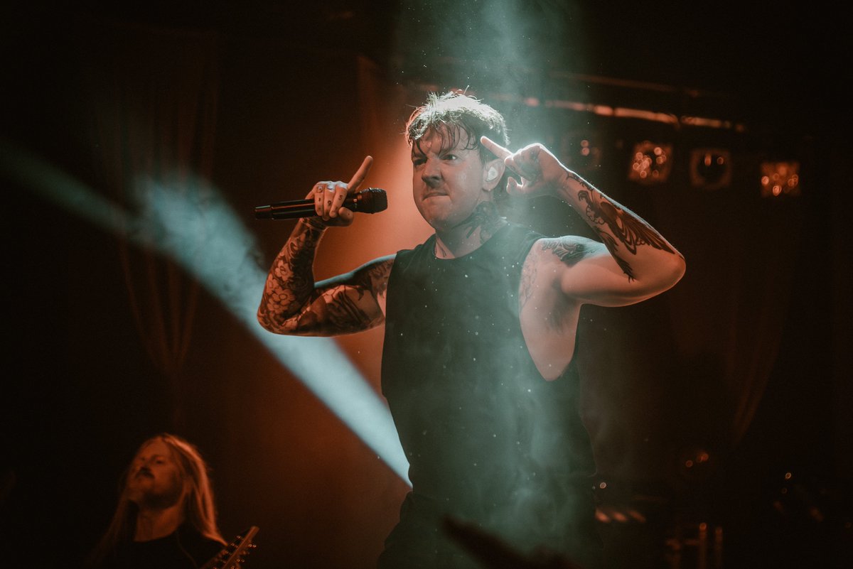 Unclear Magazine tweet media