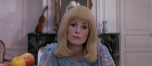ReverendRunt's tweet photo. No film more pretty in pastel than The Young Girls of Rochefort (1967) https://t.co/2e78QhuvRc