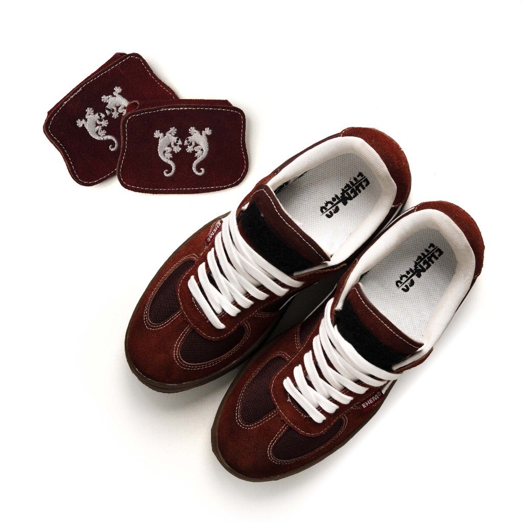 urban_nusantara's tweet image. Sneakers Indonesia Original dari Ehem Company, belinya disini:

Shopee: s.shopee.co.id/9Uqtw52G4B

#sneakers #sepatu #casual #outfit aturan pagii waalaikumsalam nomor 2