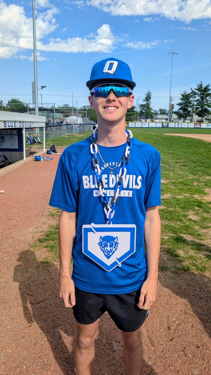 QHS Baseball tweet media