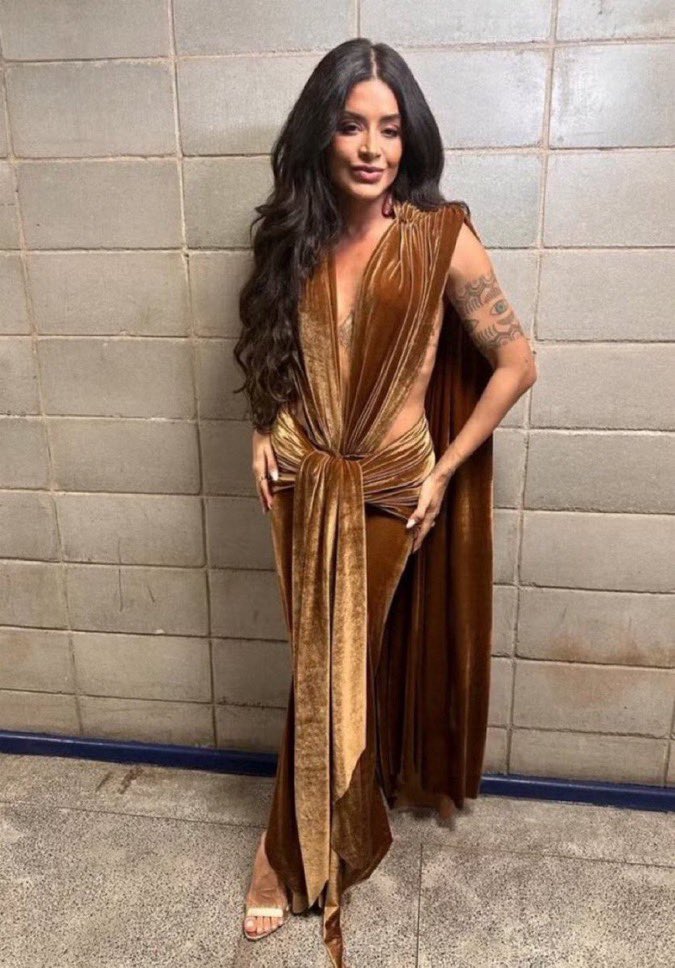 libby putney tweet media