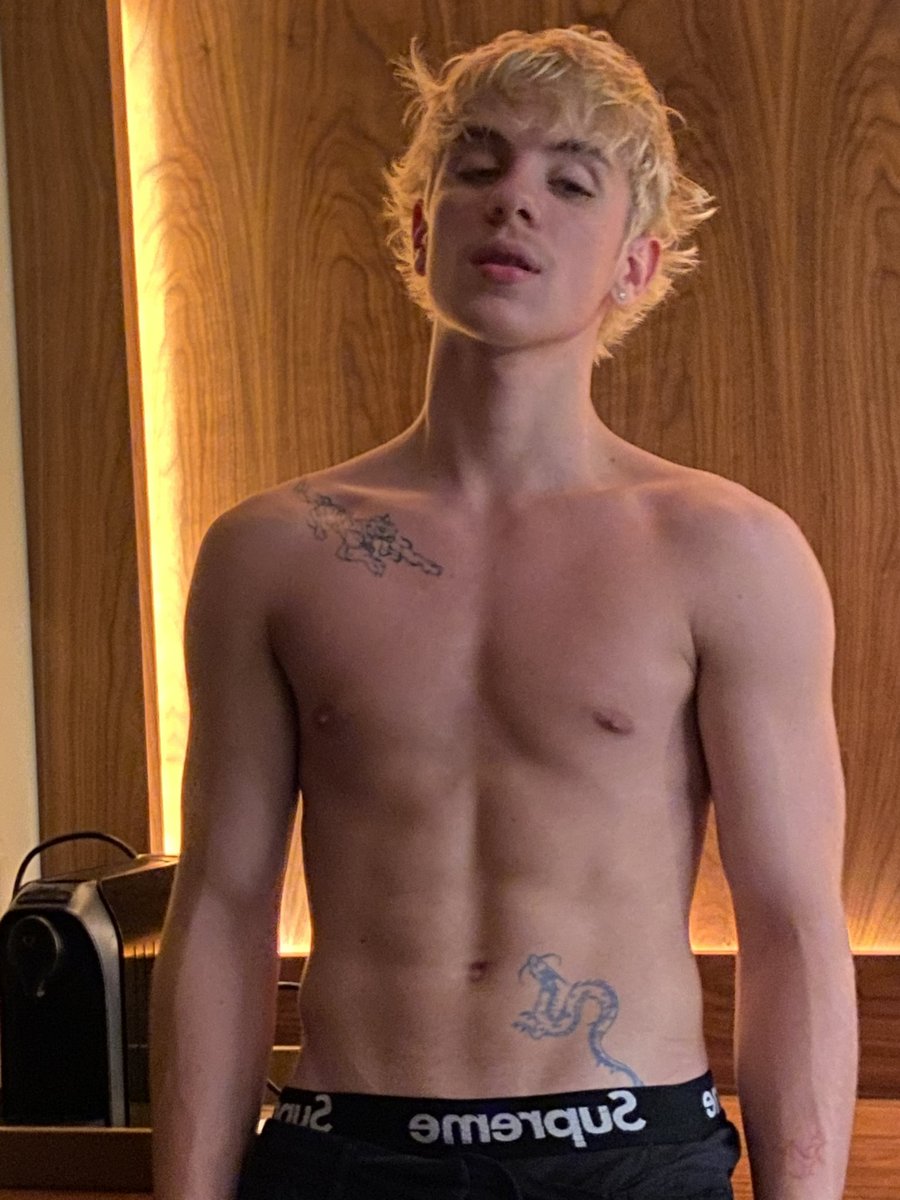 gostosos no futebol tweet media