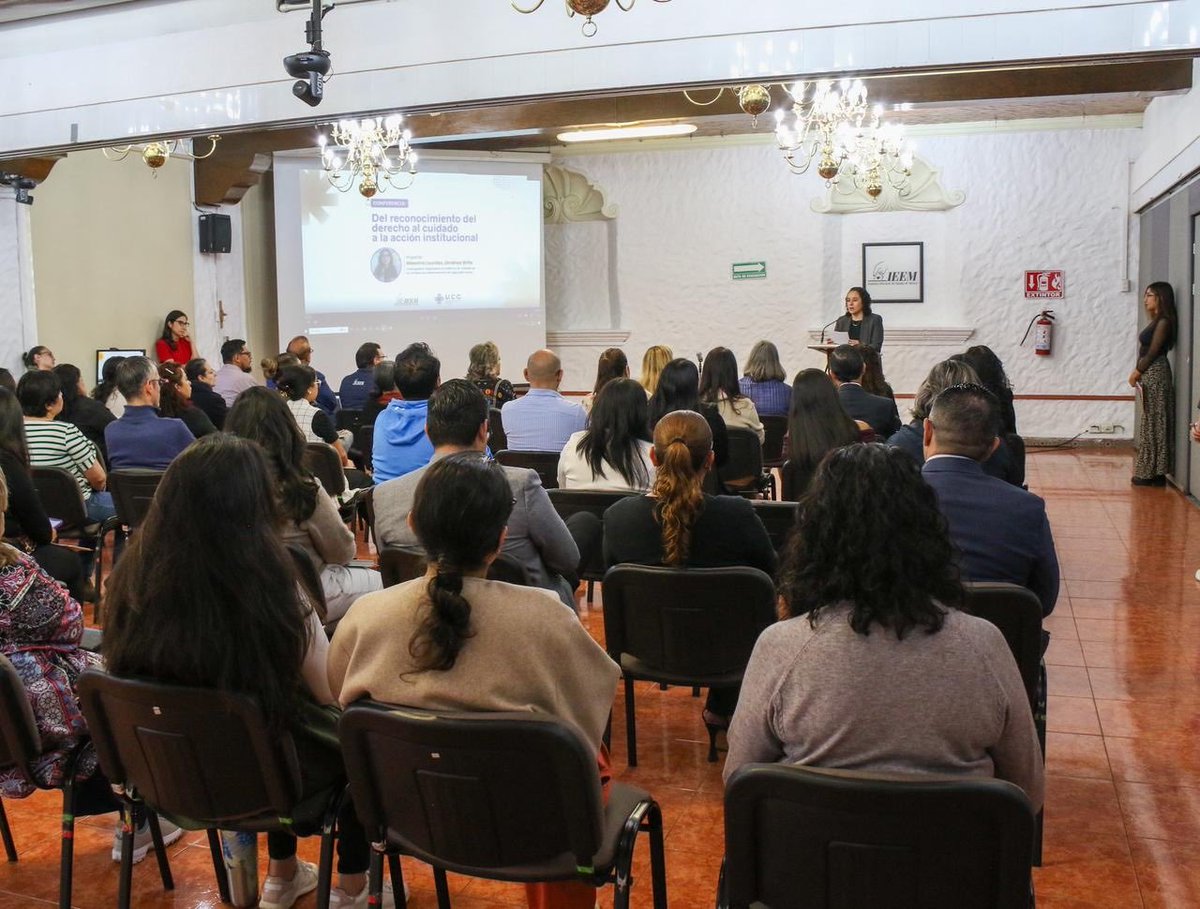 pulido_amalia's tweet photo. 💜 Hablar de cuidados es hablar de la vida misma. Hoy, en el @IEEM_MX, la Mtra. Lourdes Jiménez Brito reflexionó sobre los avances y retos a los que nos enfrentamos como sociedad en la implementación del derecho al cuidado. Sigamos promoviendo la corresponsabilidad. https://t.co/Jst0UOkHsR