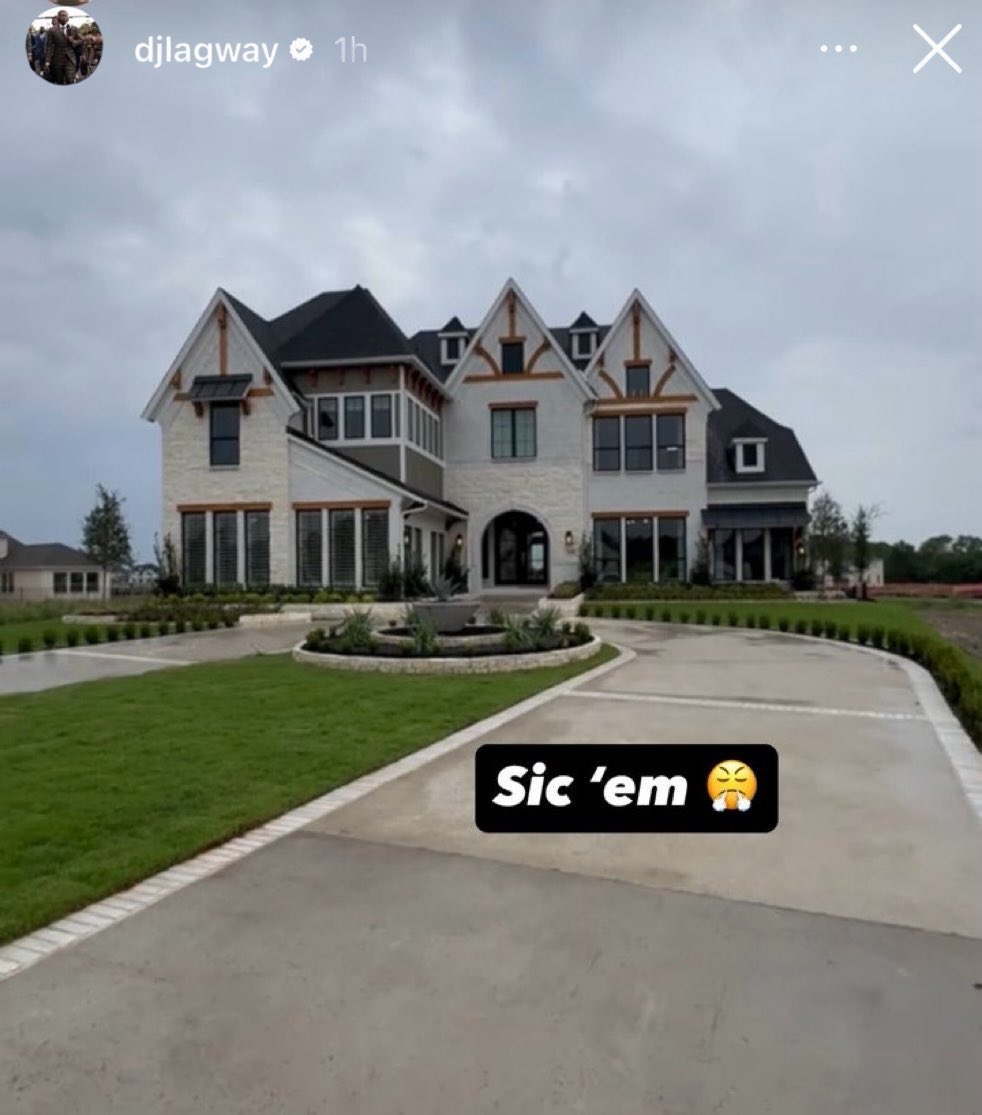 No3sports's tweet image. Baylor QB DJ Lagway shows off newly purchased home in Waco after signing a $4.7M NIL deal with the Bears this offseason 🔥

Safe to say he’s winning at life