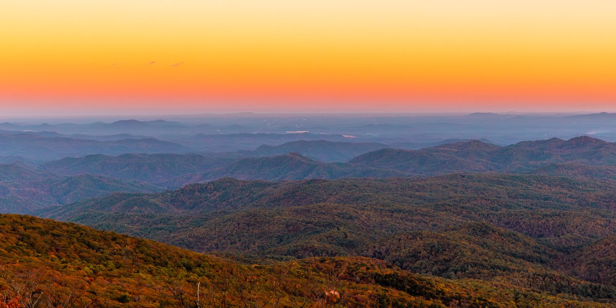 appstatesports's tweet image. Lucky to call this place our own. 

Happy Earth Day, #AppNation 🌎

#OTM