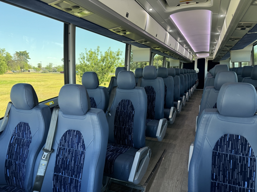 ABNewswire's tweet image. Divine Charter Expands Specialized Employee Shuttle Services for Arizona’s Industrial and Mining Sectors dlvr.it/TS8q7c #BuildingConstruction #Business #Employment #ProfessionalServices