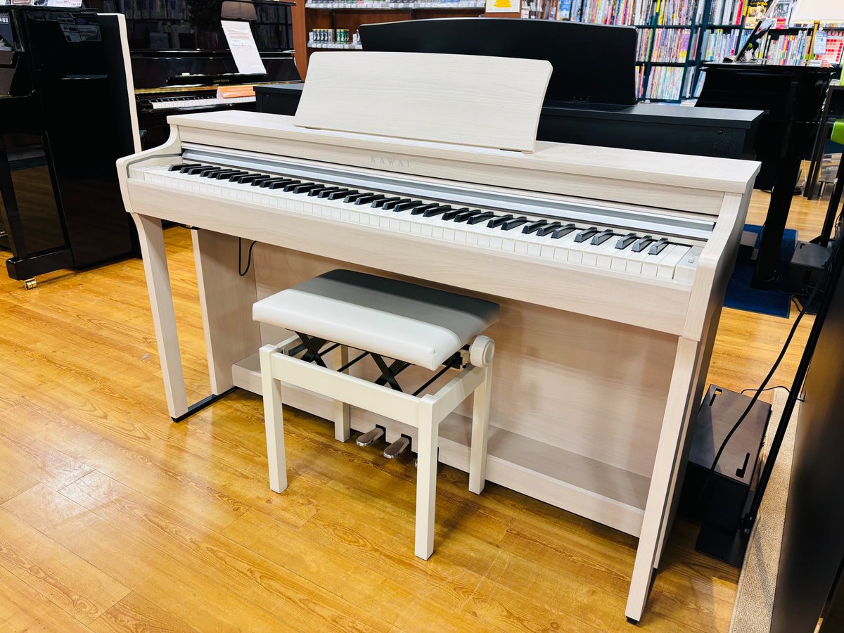 中古電子ピアノ新入荷情報／（4/22） 本日、KAWAI CN29(A) が入荷しま