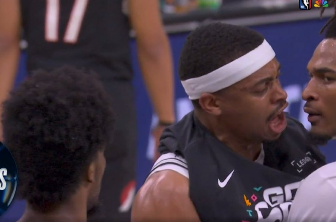 BriannasMoon 💫 tweet media