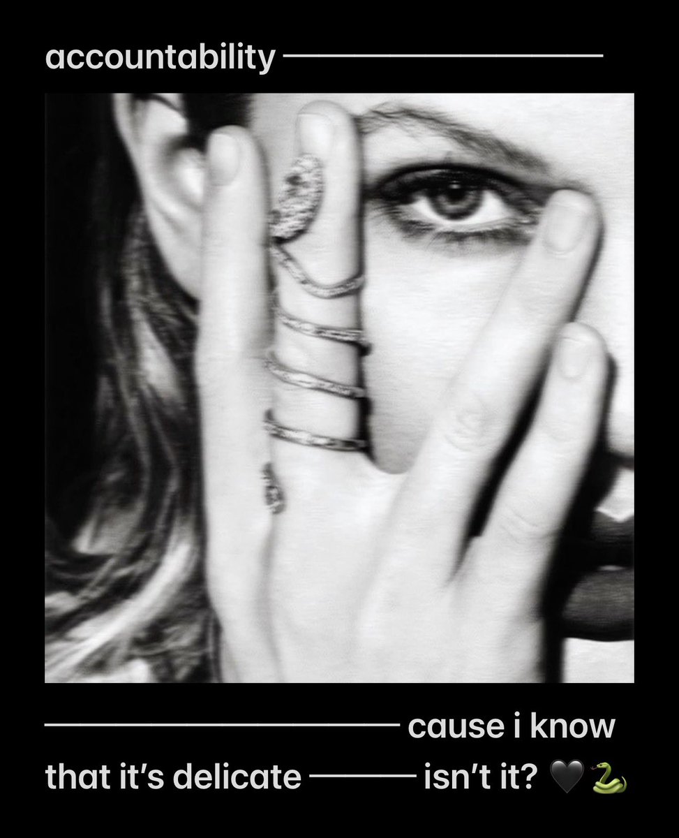 lilliana | day 0 🖤🐍 tweet media