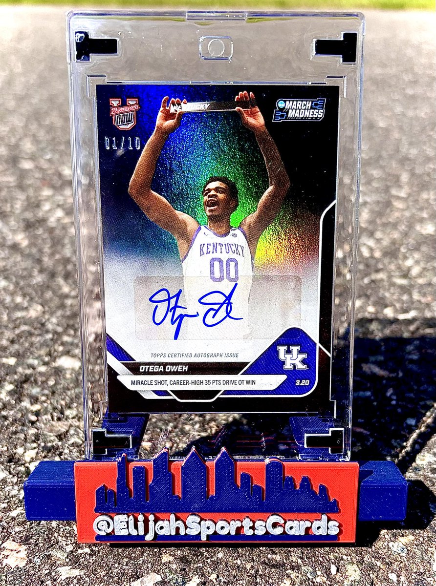 CoachMattBloom's tweet image. Otega Oweh Black Foil Auto 1/10 🔥 #MarchMadness @CardPurchaser