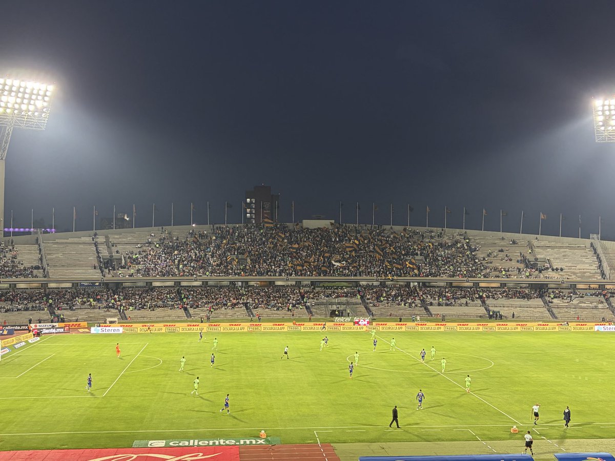 ¡México, Pumas, Universidad!