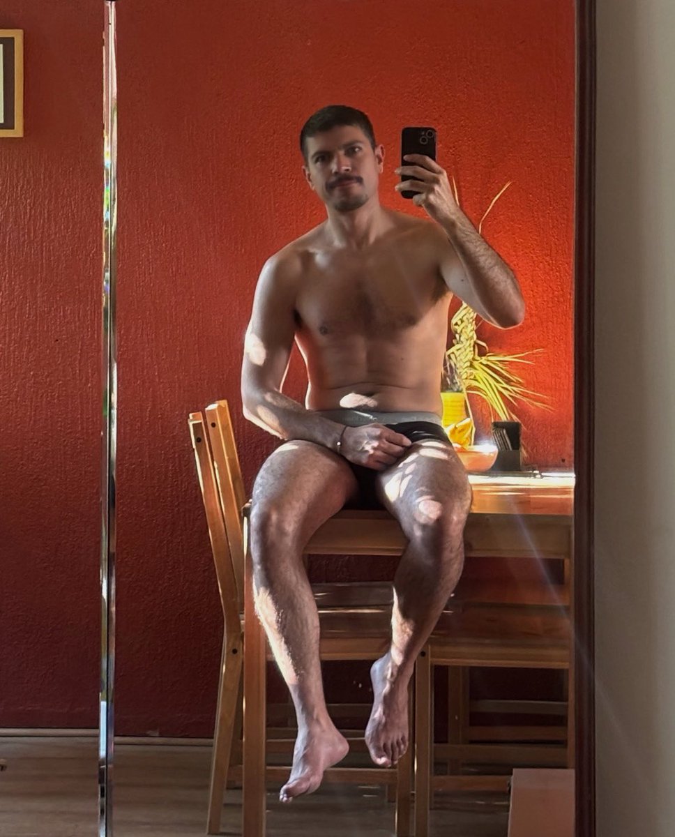 juan 🌙 tweet media