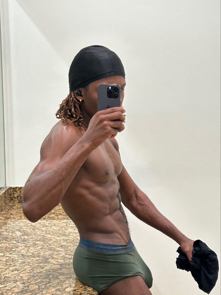 lion heart tweet media