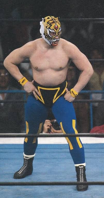 とらマスク tweet media