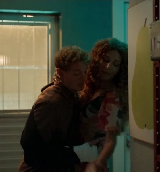 O Resumo do capítulo de hoje é  surto e sexo #TrêsGraças