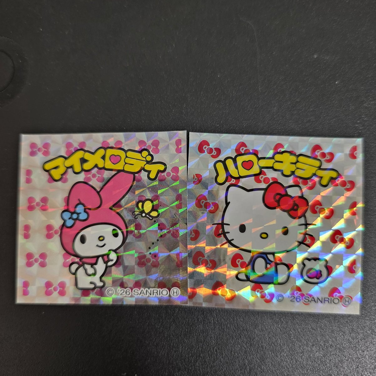 03rnrn02's tweet photo. サンリオキャラクターズマンチョコ　交換
譲：ハローキティ、マイメロディ
求：タキシードサム(優先)、ハンギョドン
郵送でのお取り引き。お気軽にお声がけください。 https://t.co/HzWa3rIQcU