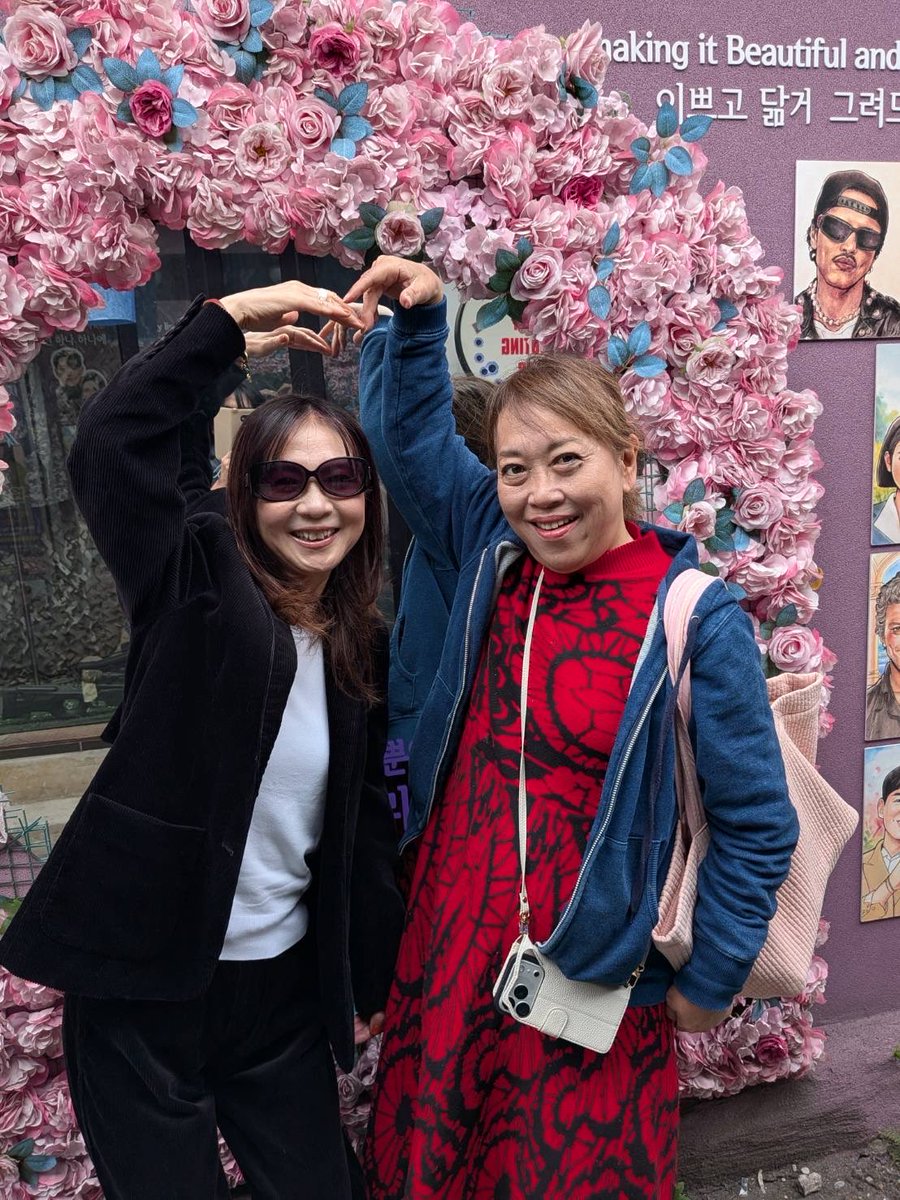 昨日、無事入国。ソウルに到着して、キヨピーと会えました。今日、インスタライブやります。午後かな？
#谷口キヨコ
#若宮テイ子
#ソウル
#アニョハセヨ
#インスタライブ
#クリームブリュレ