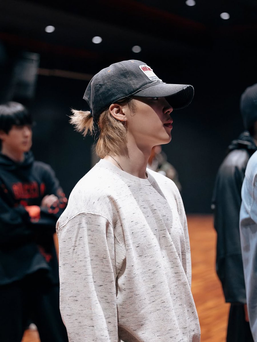 JIMIN RECORD tweet media