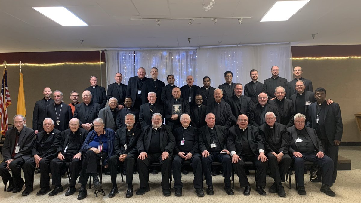 davidkidd2016's tweet photo. My brother priests!!! https://t.co/S4fr2vkAUr