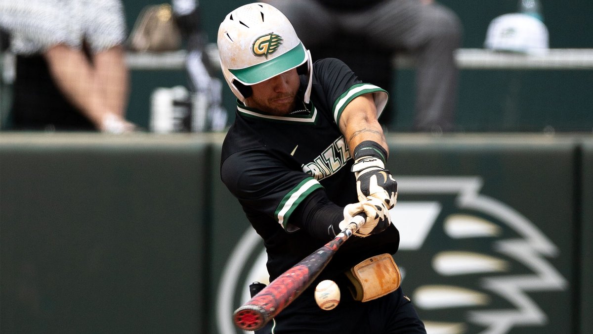 GGC_Baseball's tweet image. Baseball Drops Home Finale. Grizzlies conclude the home portion with a 23-3 record.

📰 - tinyurl.com/ycx3dh74

#ClawsOut
