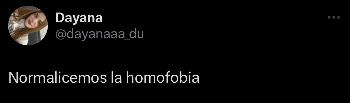 los gays de creen con el derecho de andar de morbosos con manes solo porque salen sin camiseta