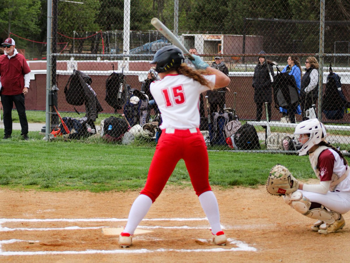EllieMiller2029's tweet image. The hitting progression! Line drive to center. #softball #hittinggoals 
@LineDsoftball 
@SBRRetweets 
@venomathletics_