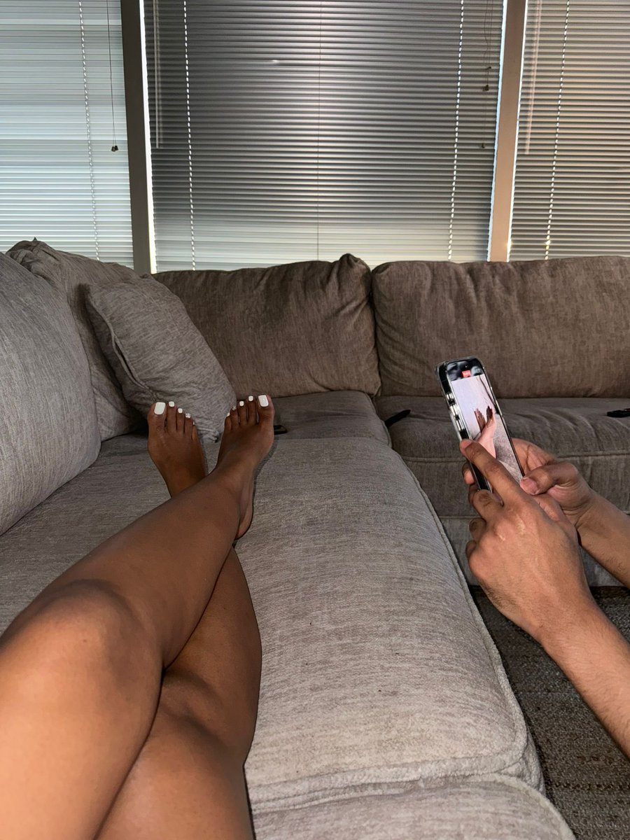 RobinsCollection tweet media