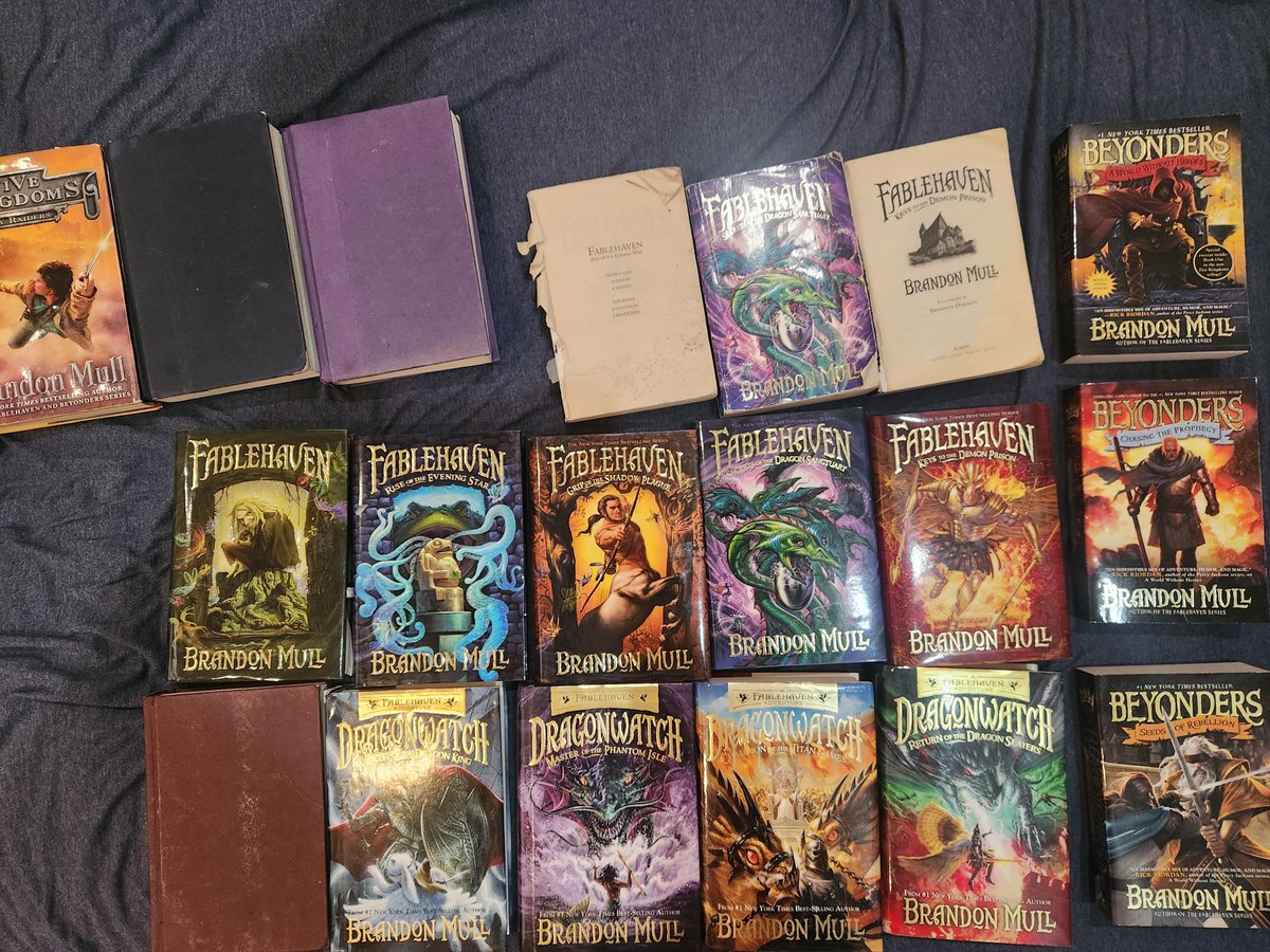 Starting my reread of my Mull collection! My original book 1 and 3 of Fablehaven have long since deteriorated, same with 5 kingdoms, but as an adult I was able to get all the hardcovers for Fablehaven! By the time I finish all of them the #FablehavenMovie should be just about