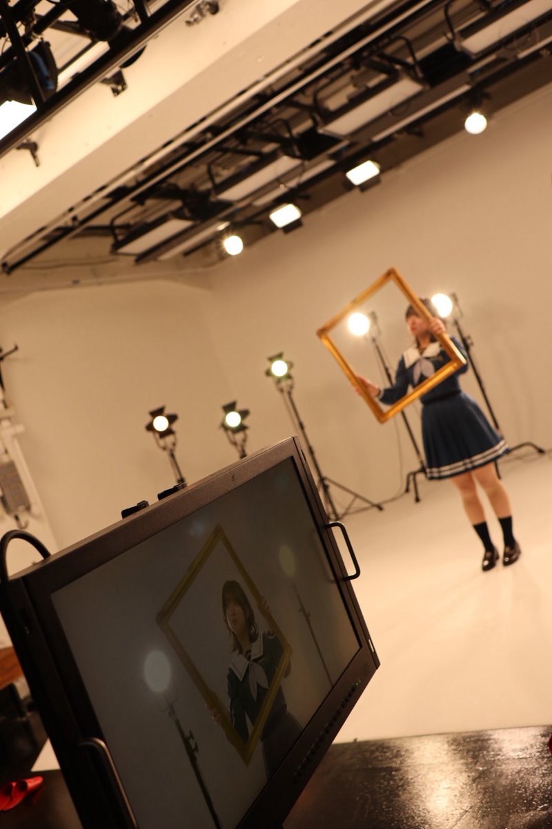 Morfonica 9th Single
「Resonant Strings」 本日リリースです✨️💿🦋.*˚

モニカ5年間の成長が詰まった1枚になっております！！
9月のライブまでに沢山見て、聞いてくださいね( *´﹀`* )

私の宝物写真です📸（みんなで書きあいっこした✌️）
#ResonantStrings
#バンドリ #Morfonica