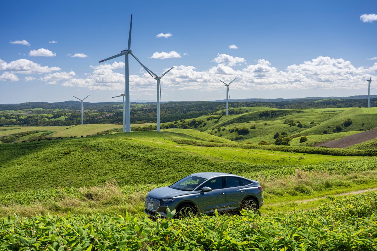 AudiJapan's tweet image. ーe-tronの静粛性 x 自然の囁きー

AudiのEVモデル、e-tronでドライブすると、窓を開けた時の風の音や、森のさえずりがいつもより鮮明に聞こえてきます。

皆さまが、e-tronと「一番静かに走ってみたい場所」はどこですか?
ぜひリプライで教えてください。

#アースデイ #Audi #etron