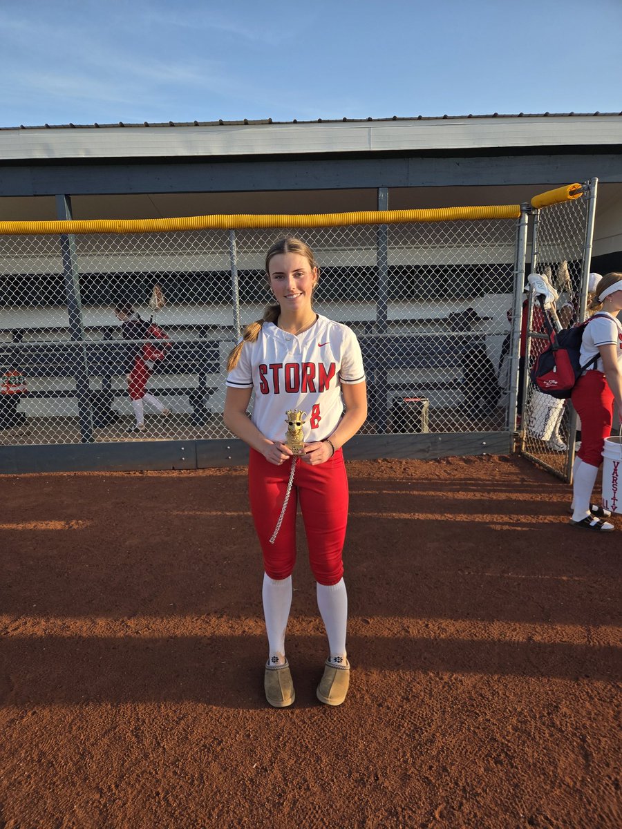 SStormsoftball's tweet image. Congrats @jsheehan2027  being names player of the game throwing a CG and going g 3-4. Roll Storm! #opportUNITY