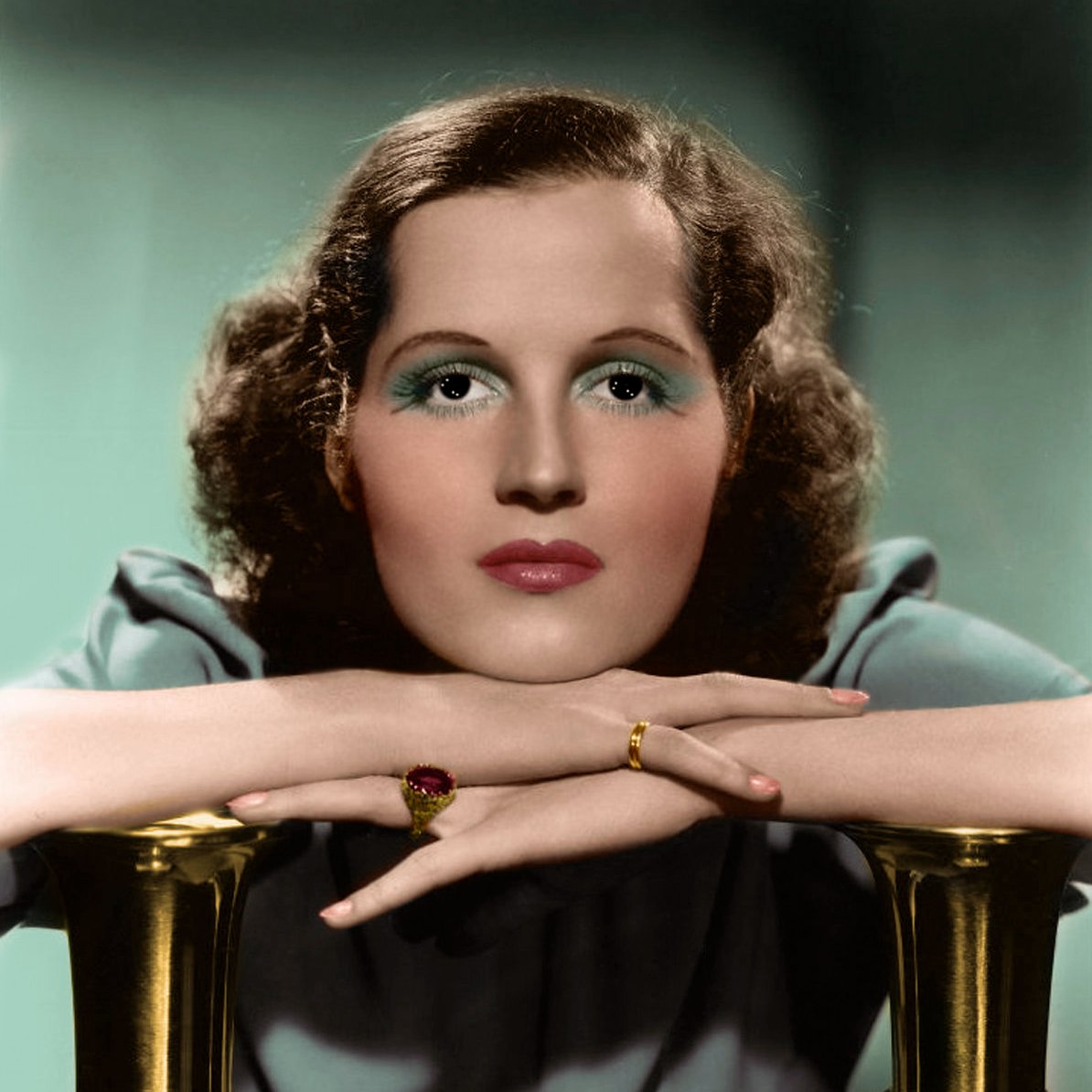 DrBuzz_Forensic's tweet photo. Actress Edith Atwater was #BornOnThisDay, April 22, 1911. Successful on the #Bway stage, film & in numerous TV shows, remembered today for her horror film roles, Strait-Jacket (1964) with #JoanCrawford & Die Sister Die (1972). Passed in 1986 (age 74) battling #cancer #RIP #BOTD https://t.co/JuQ2taqMRf