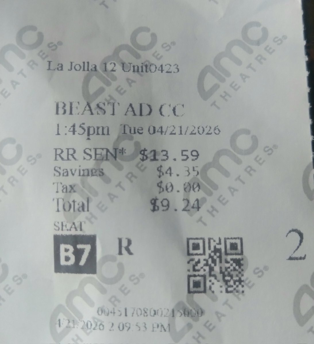 Intermissionman's tweet image. Good Movie ! Saw Today @AMCTheatres was Pulling for Patton Reminded me of #splitdecisions Be sure stay for Credits and Closing Song #beast